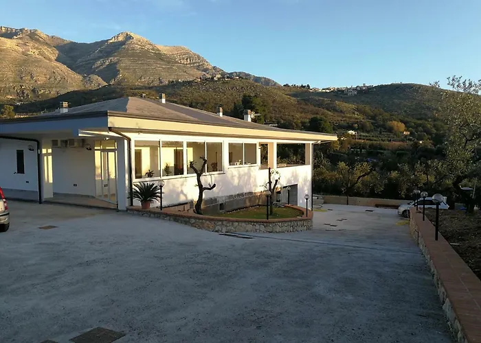 Guest House Villa Mamurra